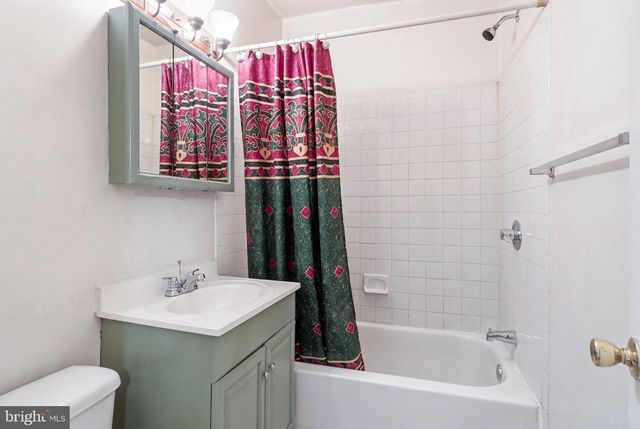1724 CAPITOL NE, Washington, DC 20002