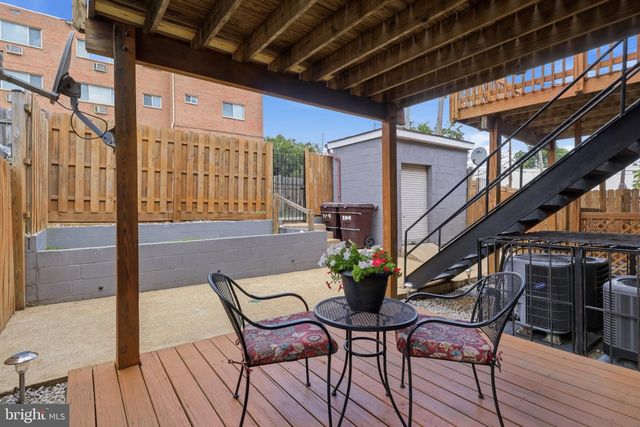 1724 CAPITOL NE, Washington, DC 20002