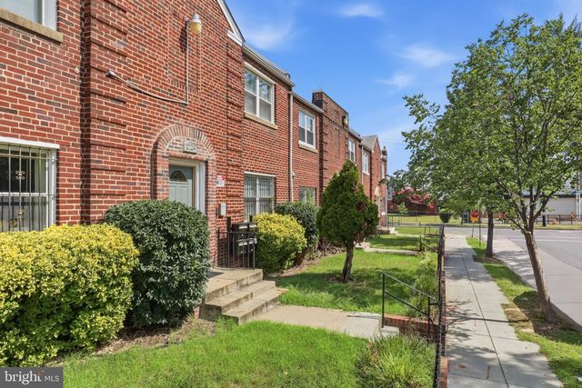 1724 CAPITOL NE, Washington, DC 20002