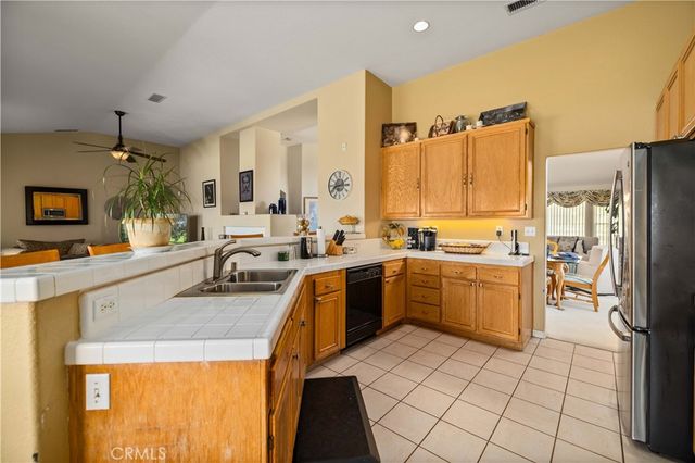 42344 Camden, Lancaster, CA 93536