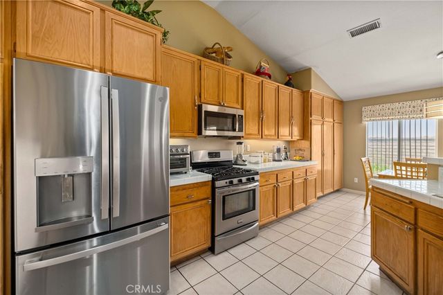 42344 Camden, Lancaster, CA 93536