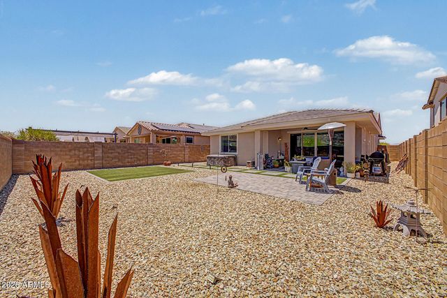 16773 W Paseo Way, Goodyear, AZ 85338