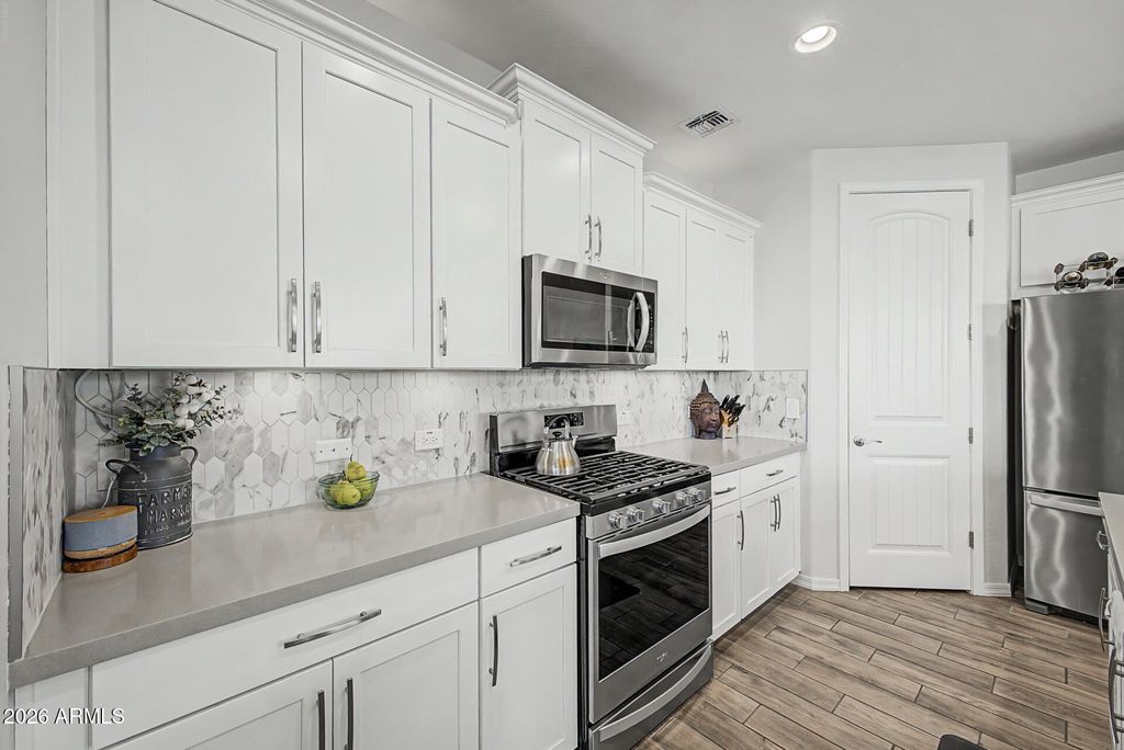 16773 W Paseo Way, Goodyear, AZ 85338 — photo 4