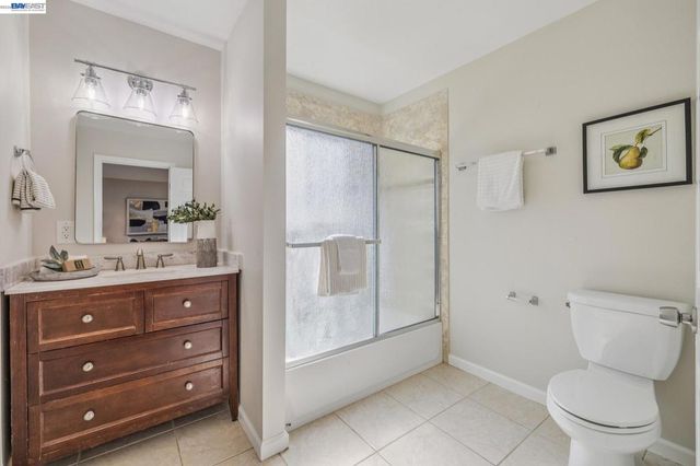 24818 Saint Luke Ct, Hayward, CA 94541