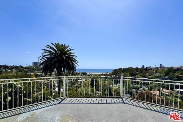 389 Upper Mesa Road, Santa Monica, CA 90402