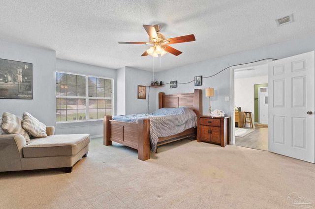 2004 Coral St, Pensacola, FL 32506