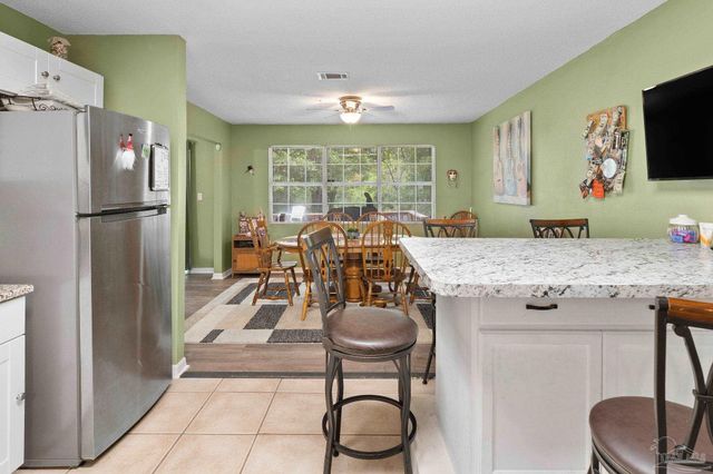2004 Coral St, Pensacola, FL 32506