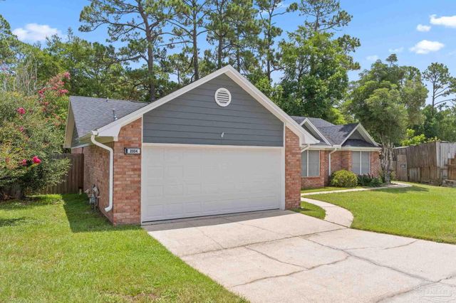 2004 Coral St, Pensacola, FL 32506