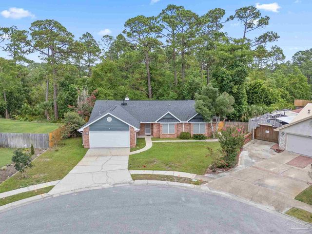 2004 Coral St, Pensacola, FL 32506