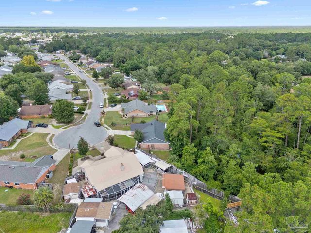 2004 Coral St, Pensacola, FL 32506