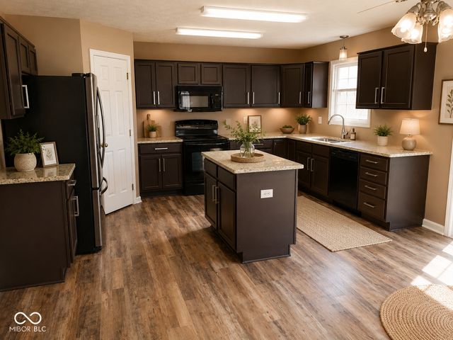 280 Myers Lake Drive, Noblesville, IN 46062