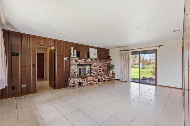 10400 Siefker Ct, Elk Grove, CA 95624