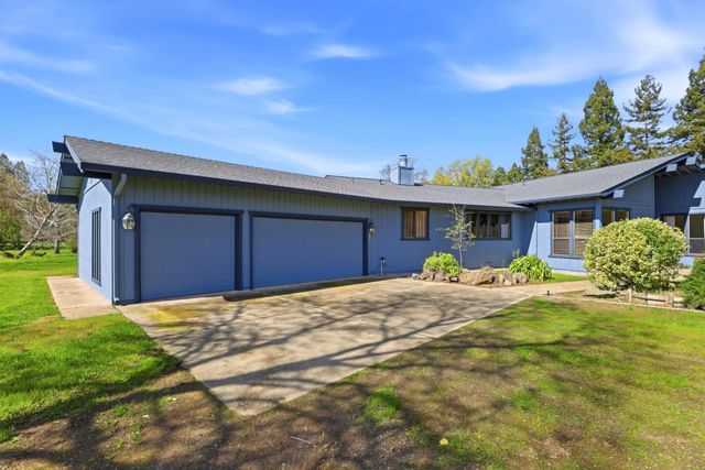 10400 Siefker Ct, Elk Grove, CA 95624