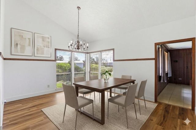 10400 Siefker Ct, Elk Grove, CA 95624