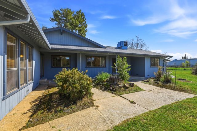 10400 Siefker Ct, Elk Grove, CA 95624