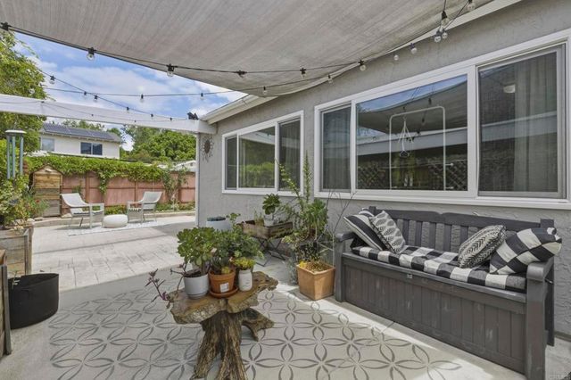 5075 Abuela Dr, San Diego, CA 92124