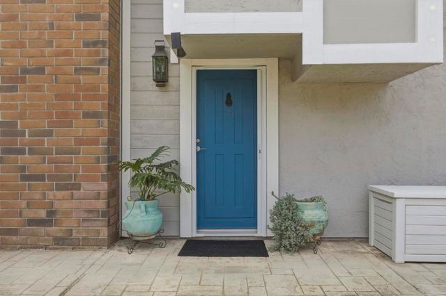 5075 Abuela Dr, San Diego, CA 92124