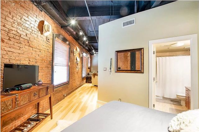 910 Houston Street 604, Fort Worth, TX 76102