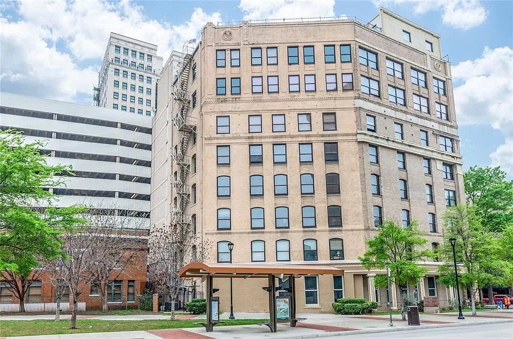 910 Houston Street 604, Fort Worth, TX 76102