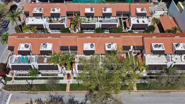 200 COCOANUT AVENUE 4, Sarasota, FL 34236