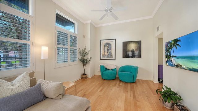 200 COCOANUT AVENUE 4, Sarasota, FL 34236