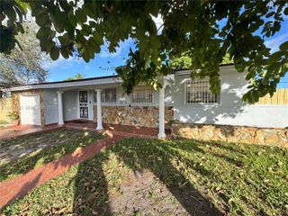 9111 SW 20th St, Miami, FL 33165