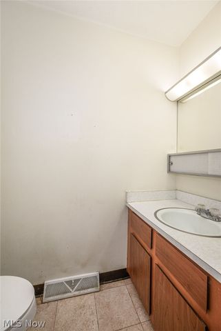 2292 echo valley Drive, Stow, OH 44224