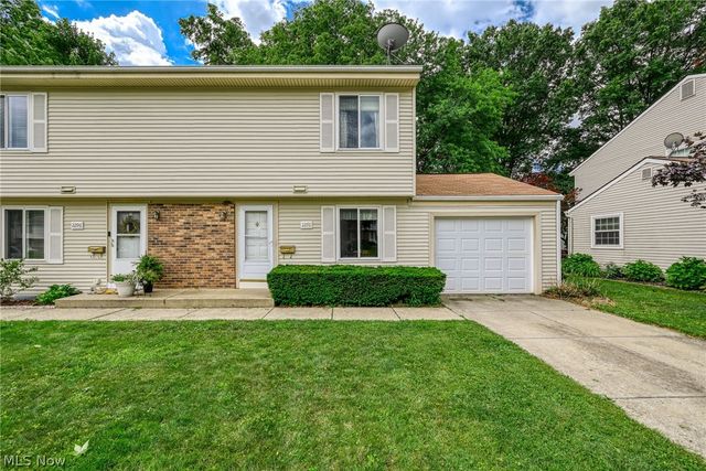 2292 echo valley Drive, Stow, OH 44224