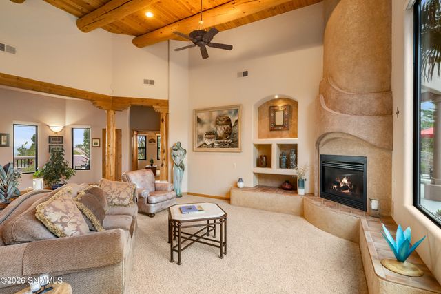 5025 Silverton Court, Las Cruces, NM 88011