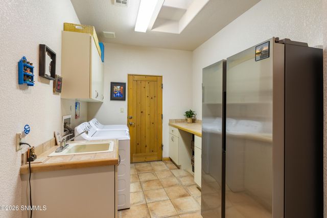 5025 Silverton Court, Las Cruces, NM 88011