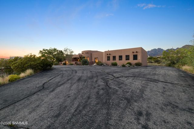 5025 Silverton Court, Las Cruces, NM 88011