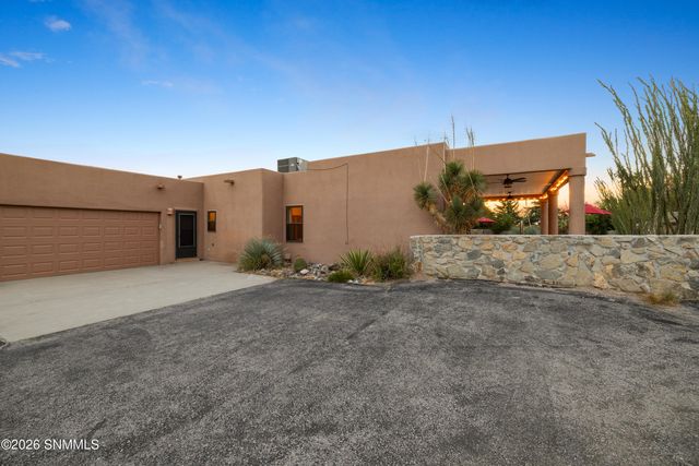 5025 Silverton Court, Las Cruces, NM 88011
