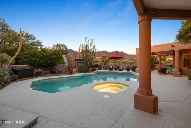 5025 Silverton Court, Las Cruces, NM 88011