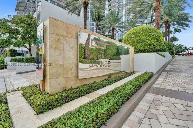 400 Alton Rd 1505, Miami Beach, FL 33139