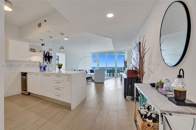 400 Alton Rd 1505, Miami Beach, FL 33139