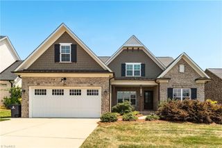 1637 Wisteria Drive, Winston-salem, NC 27106