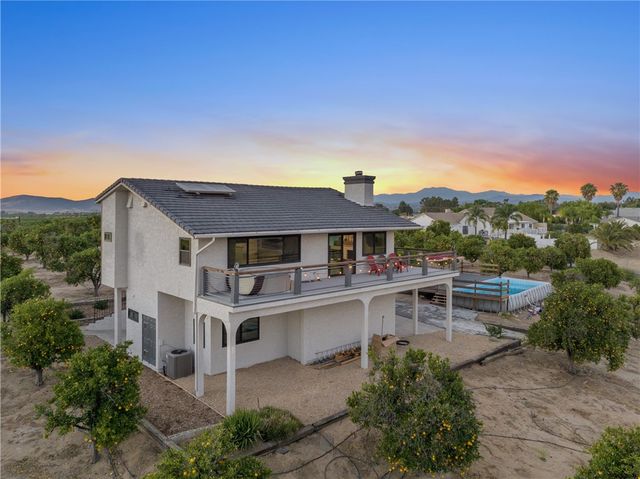 33851 Madera De Playa, Temecula, CA 92592