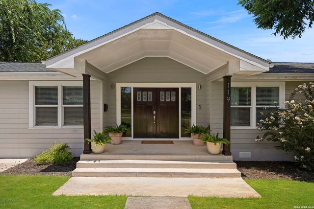 119 Blakeley Dr, San Antonio, TX 78209