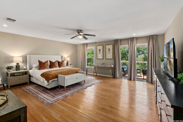 119 Blakeley Dr, San Antonio, TX 78209