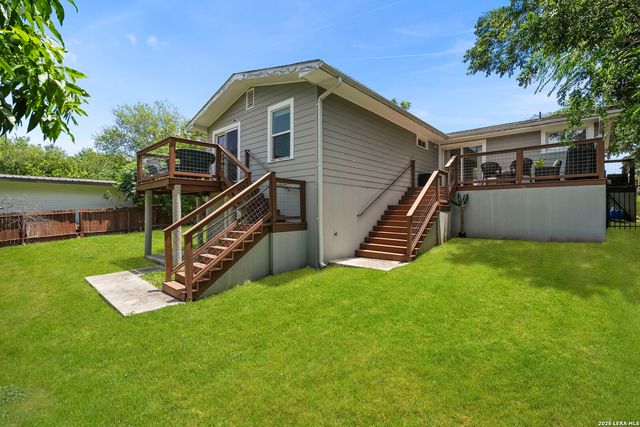 119 Blakeley Dr, San Antonio, TX 78209