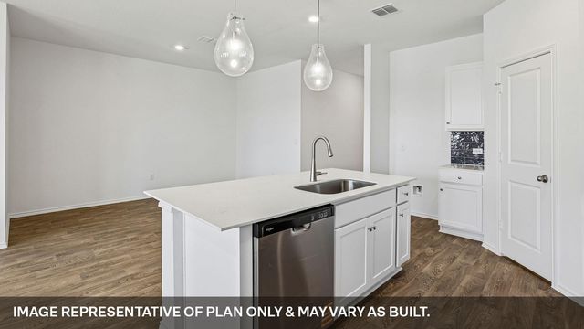 271 Palestine TRL, Kyle, TX 78640