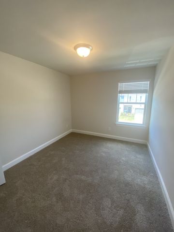 1550 Olympic Ln, Lebanon, TN 37087