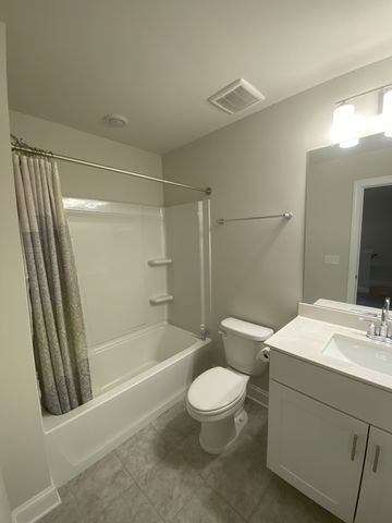 1550 Olympic Ln, Lebanon, TN 37087