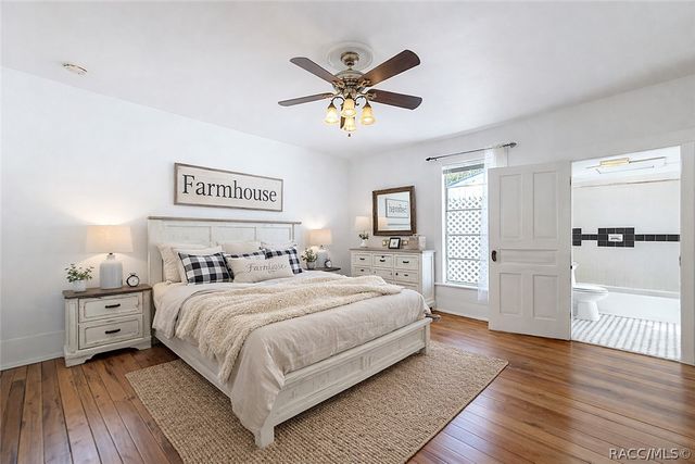 940 NE 4th Avenue, Crystal River, FL 34428