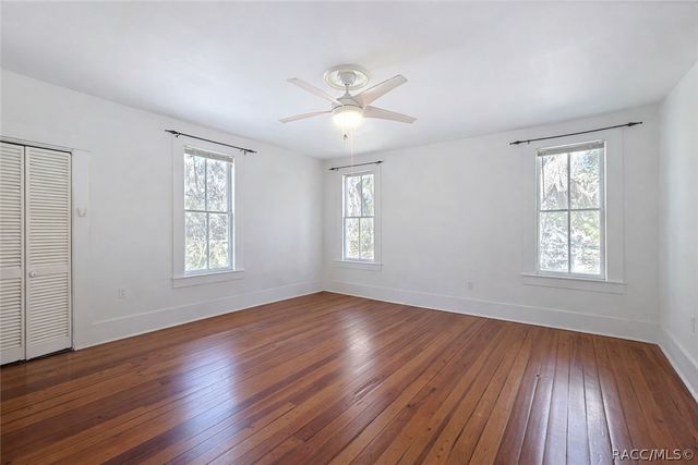 940 NE 4th Avenue, Crystal River, FL 34428