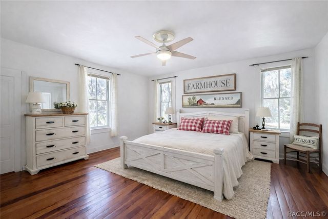 940 NE 4th Avenue, Crystal River, FL 34428