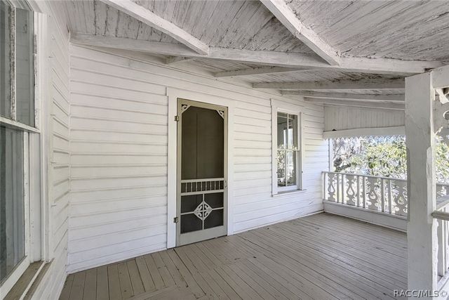 940 NE 4th Avenue, Crystal River, FL 34428