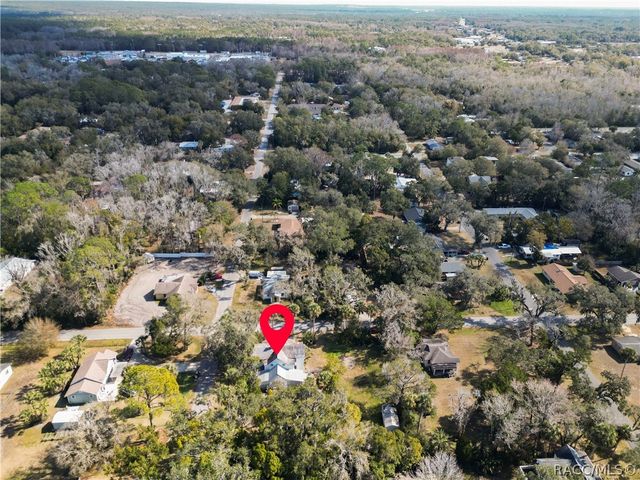 940 NE 4th Avenue, Crystal River, FL 34428