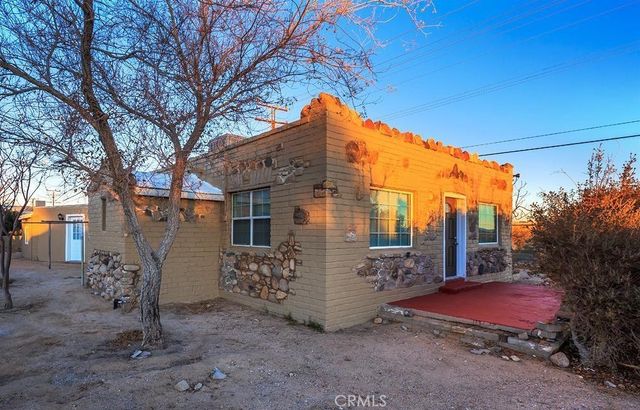 6388 West Court, 29 Palms, CA 92277