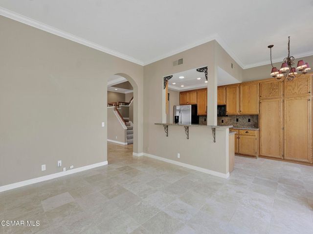 645 Ivywood Lane E, Simi Valley, CA 93065